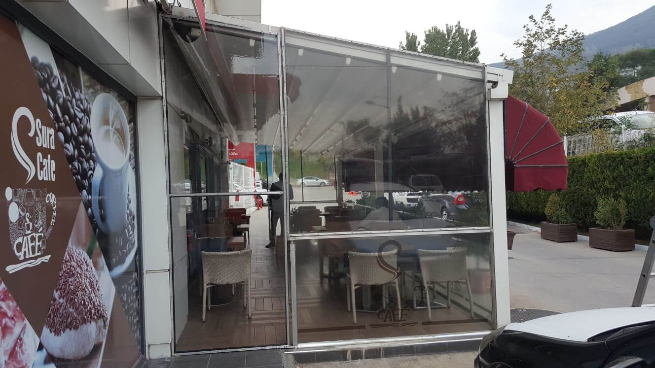 Kiş Bahcesi Şeffaf Fermuarli Branda